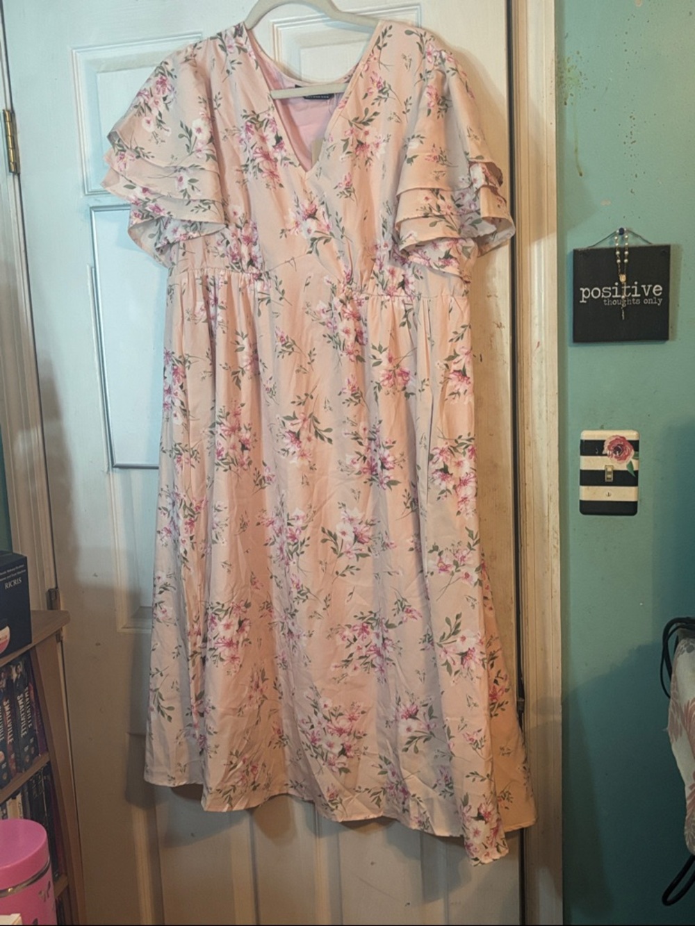 BloomChic Pink Floral Dress Size 14-16